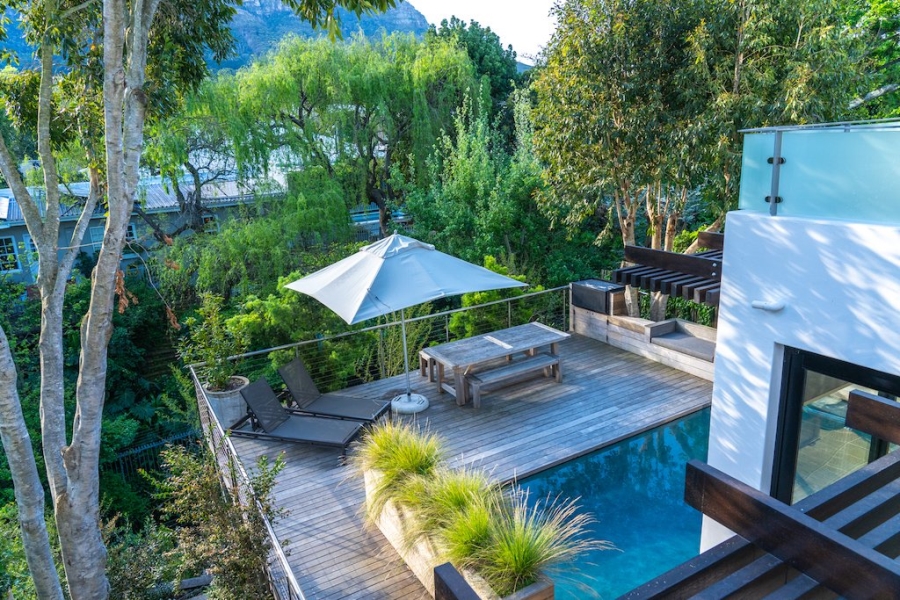 To Let 4 Bedroom Property for Rent in Newlands Western Cape